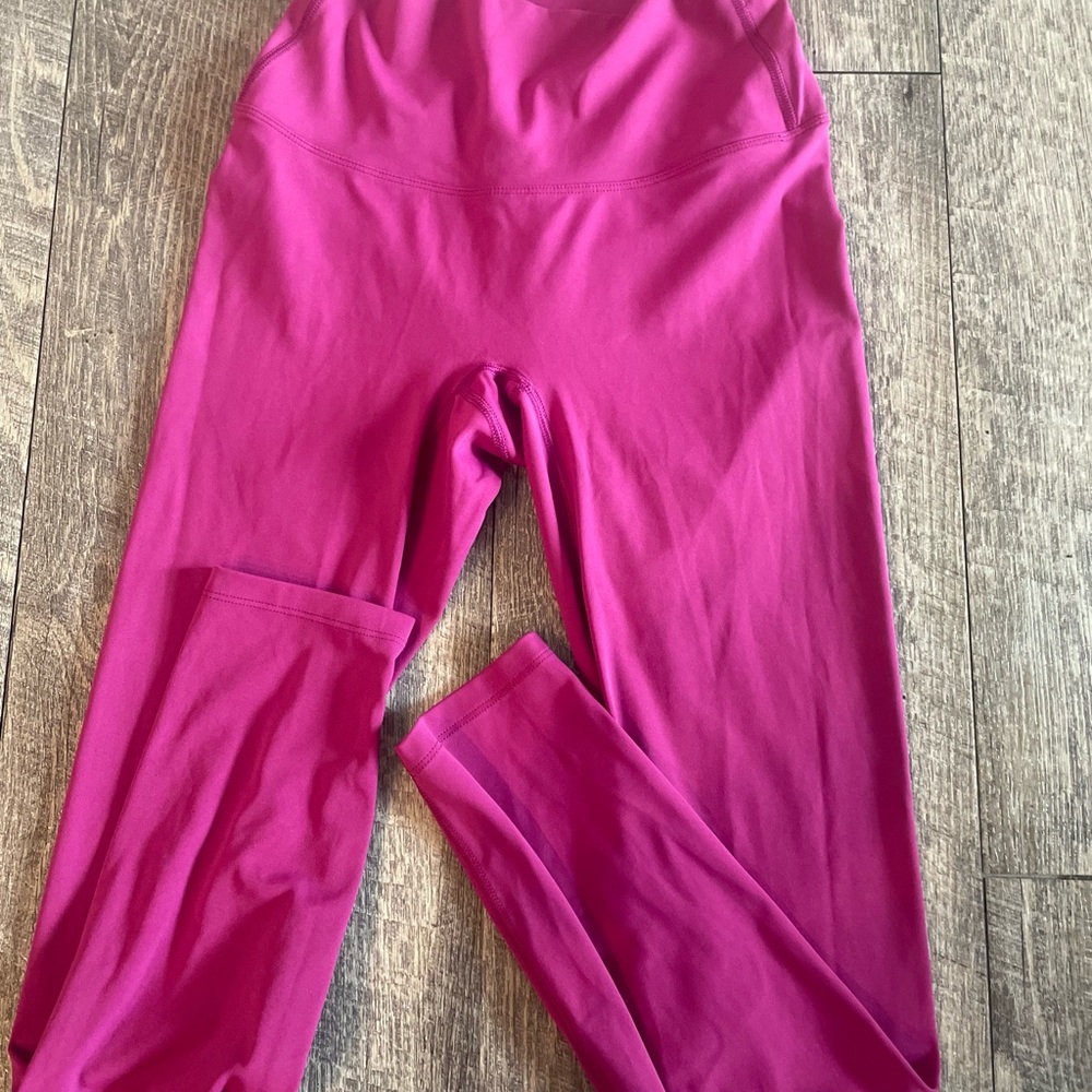 Vibrant Pink Activewear Set - Picture 4 of 5
